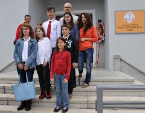 %ce%9d%ce%b7%cf%80%ce%b9%ce%b1%ce%b3%cf%89%ce%b3%ce%b5%ce%af%ce%bf-%ce%bc%ce%b5-%cf%84%cf%81%ce%b5%ce%b9%cf%82-%ce%bc%ce%b1%ce%b8%ce%b7%cf%84%ce%ad%cf%82-%ce%b1%ce%bd%ce%bf%ce%af%ce%b3%ce%b5%ce%b9